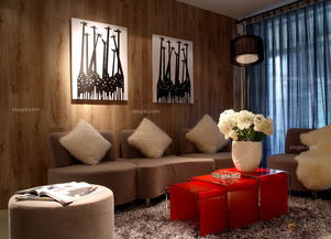 自由揮灑的現代藝術精品,沙發(fā)背景墻升華空間質感