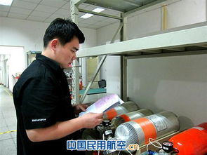 東航虹橋維修基地 以附件維修查安全軟肋，通訊設(shè)備修理筑安全防線